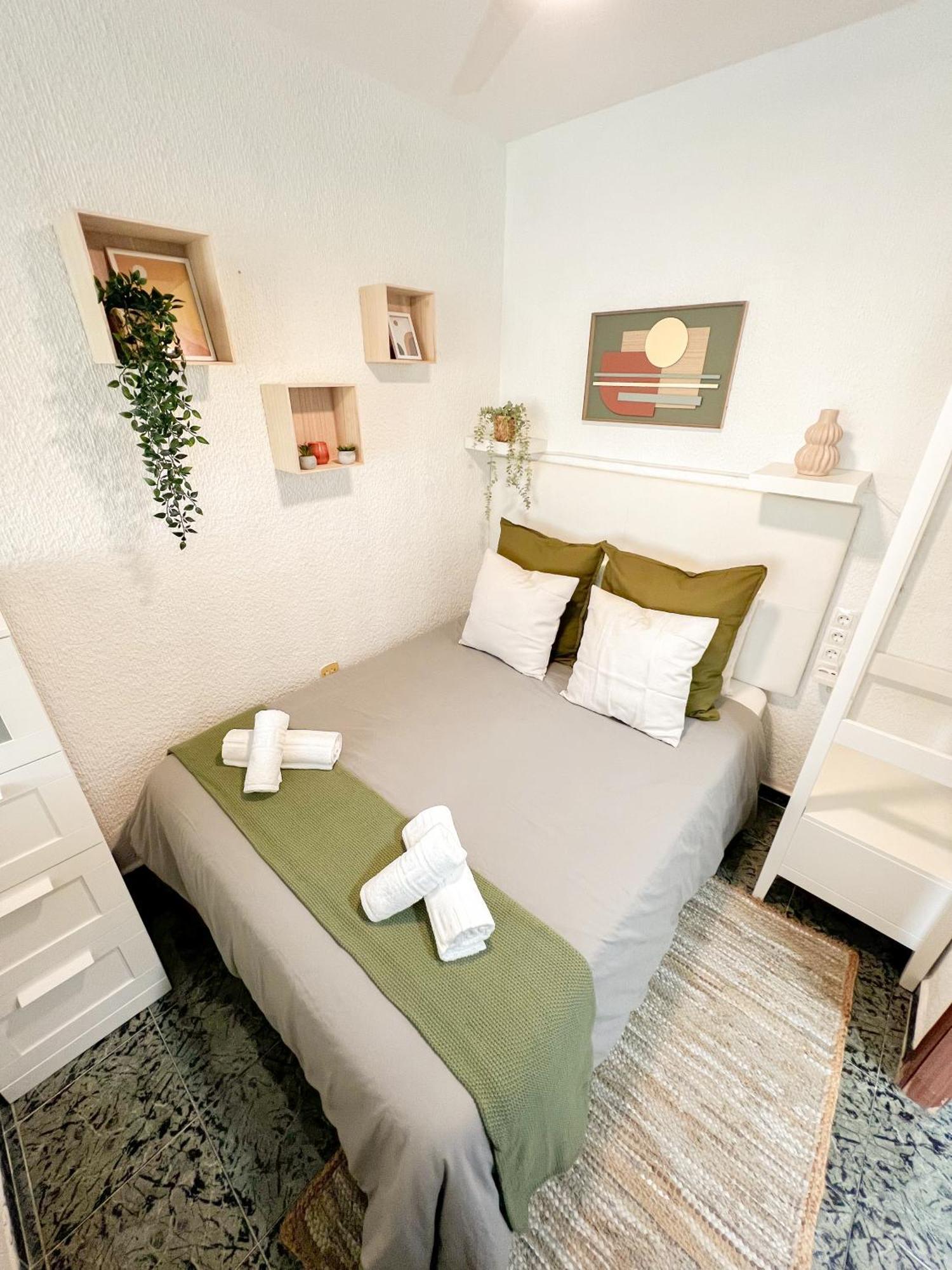 Апартаменти Cozy And Bright Flat With Pool Торремолінос Екстер'єр фото