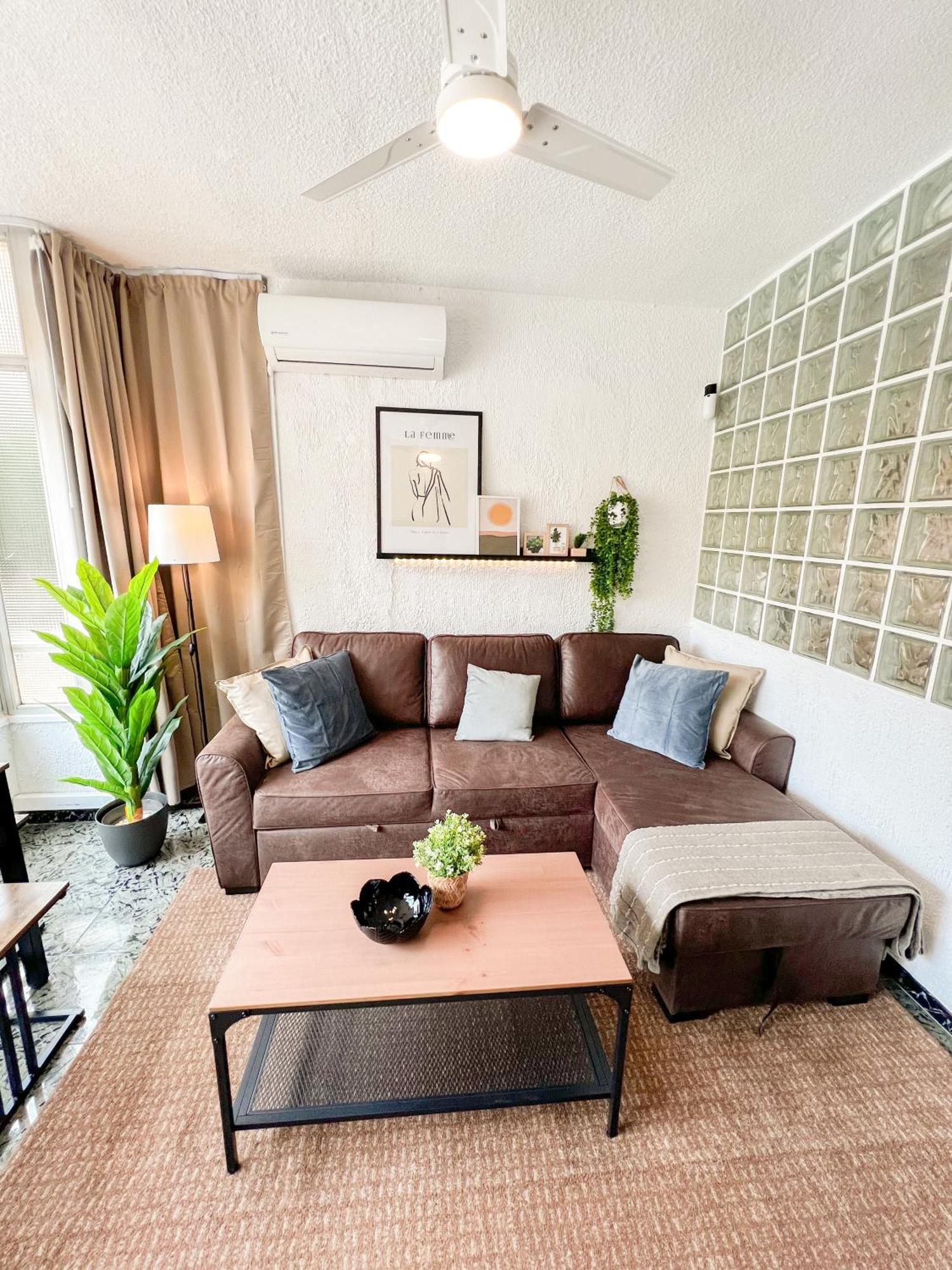 Апартаменти Cozy And Bright Flat With Pool Торремолінос Екстер'єр фото
