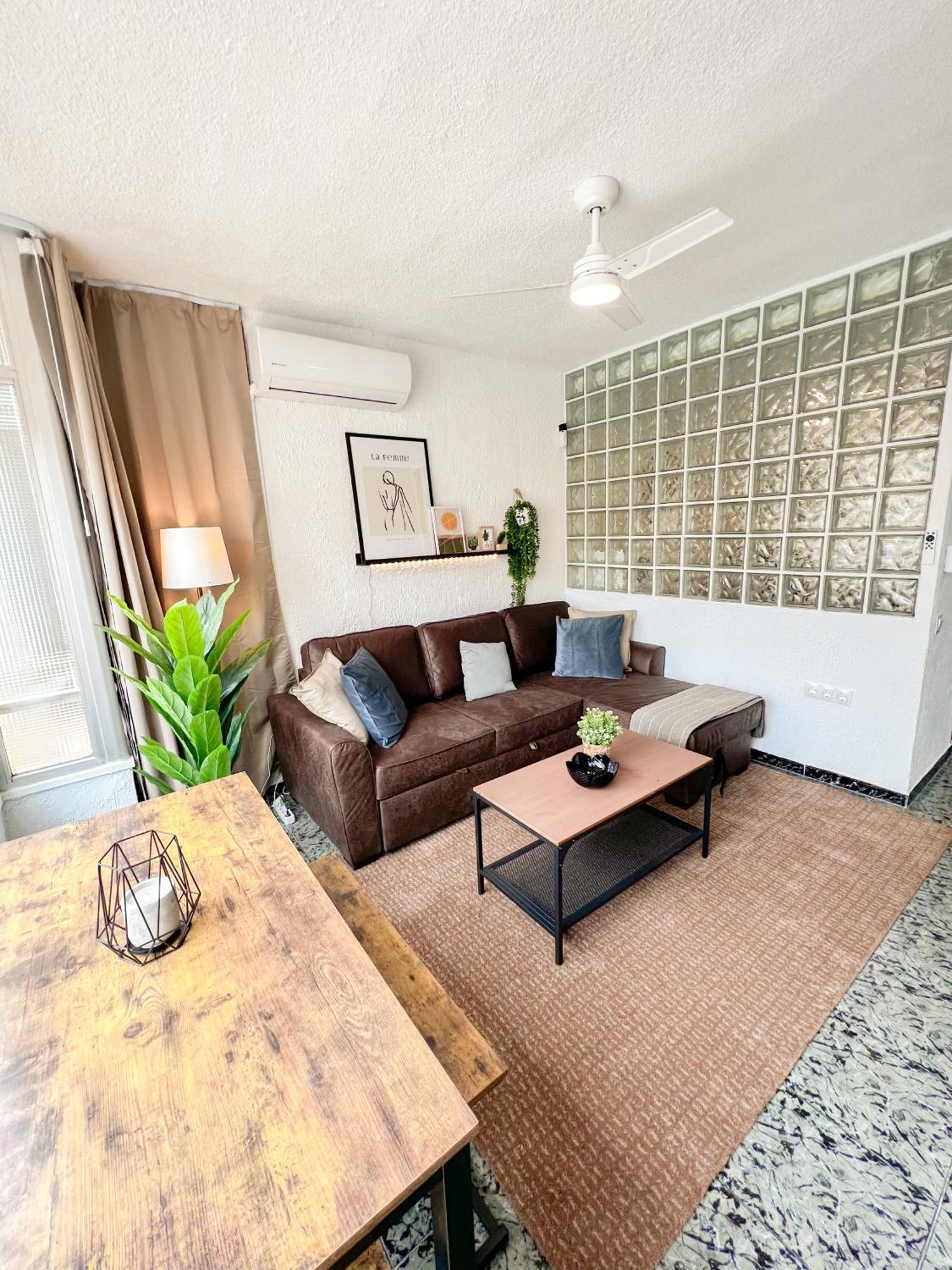 Апартаменти Cozy And Bright Flat With Pool Торремолінос Екстер'єр фото